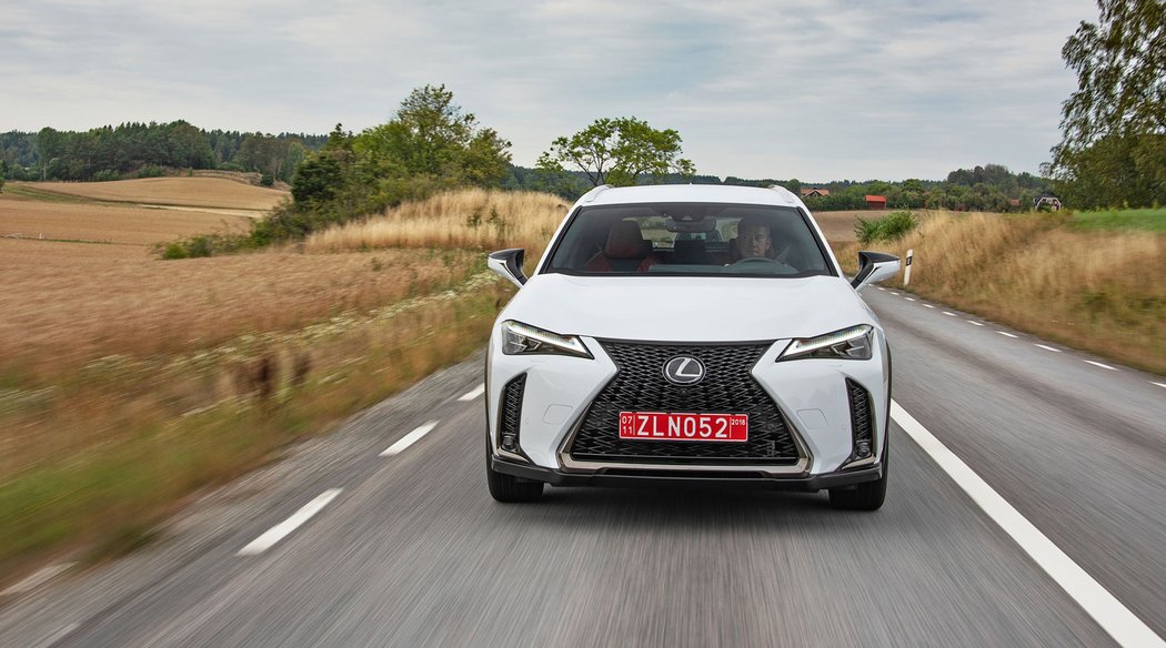 Lexus UX