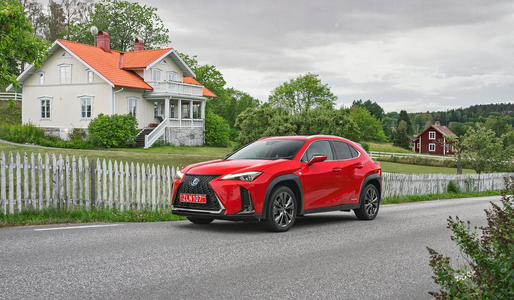 Lexus UX