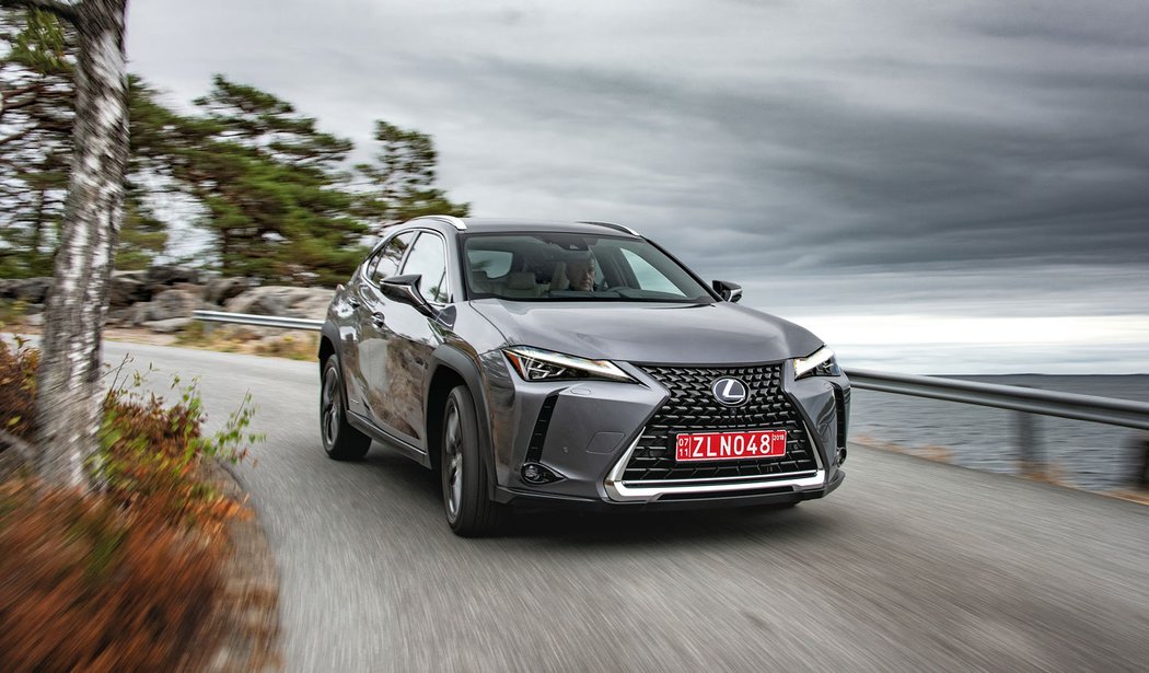 Lexus UX