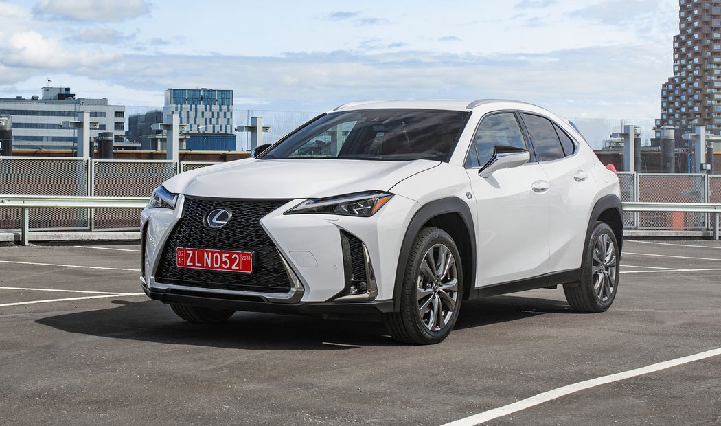 Lexus UX