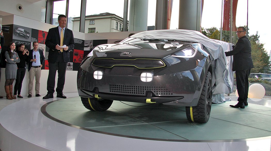 suv kia novemodely autosalon frankfurt2013