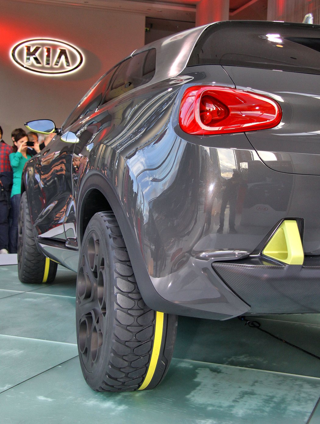 suv kia novemodely autosalon frankfurt2013