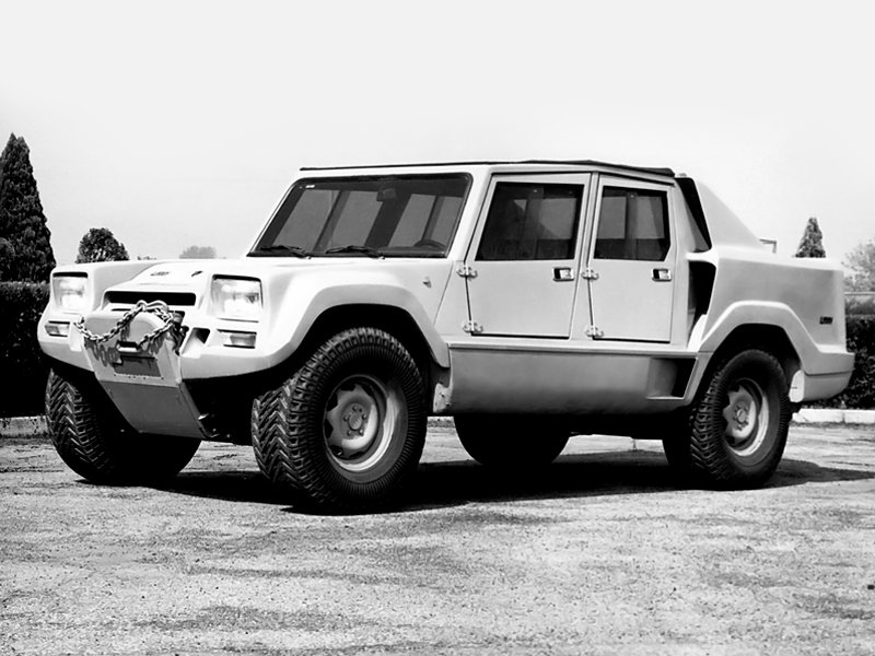 Lamborghini LM002