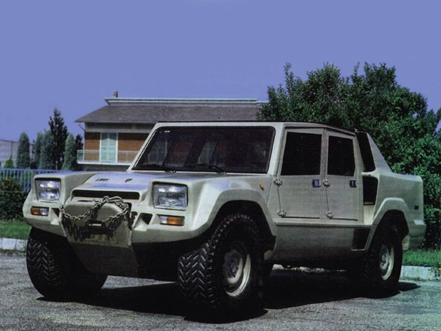 Lamborghini LM002