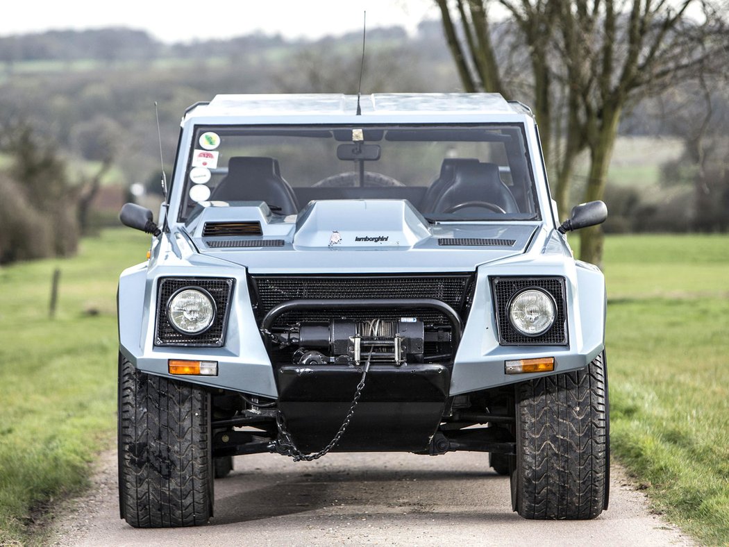 Lamborghini LM002