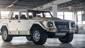 Lamborghini LM002 Lamborghini LM002