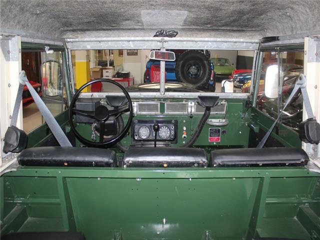 Land Rover Series III