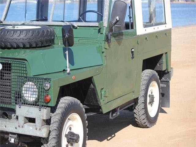 Land Rover Series III