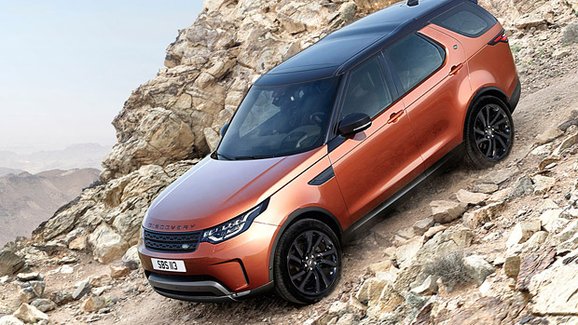 Nový Land Rover Discovery odhaluje české ceny. Kolik stojí?