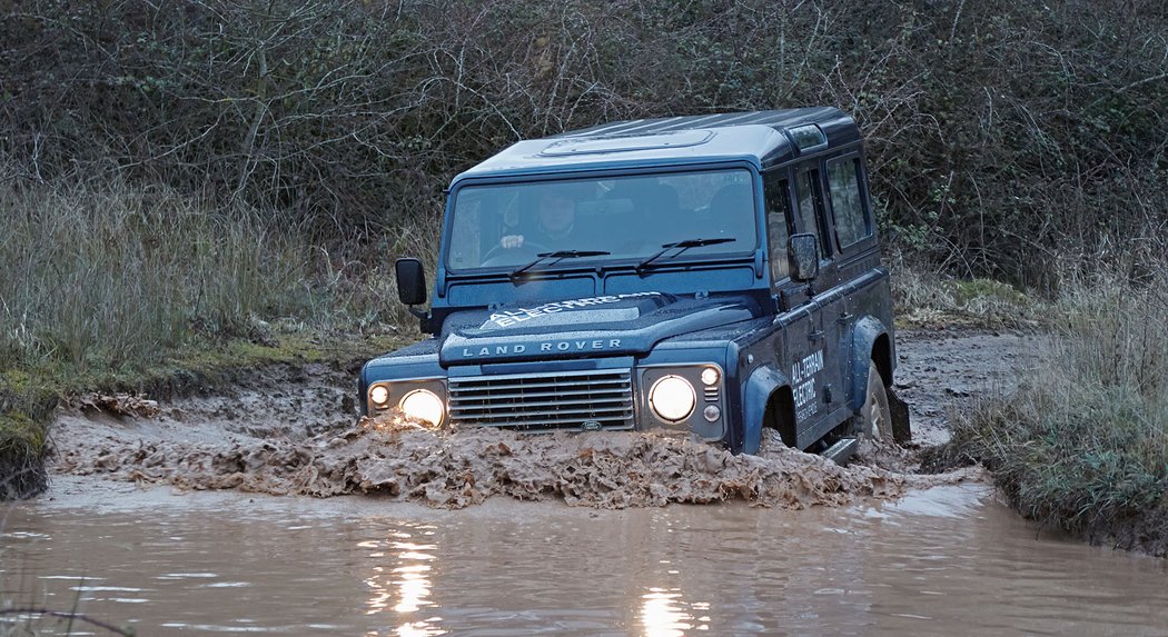 Land Rover Defender