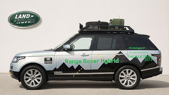 Range Rover Hybrid přichází, má 340 koní