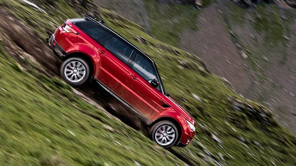 Video: Nejtěžší jízda pro Stiga? S Range Roverem Sport na sjezdovce