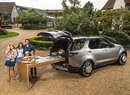 Slavný kuchař Jamie Oliver upravil Land Rover Discovery. Má z něj kuchyň!