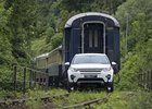 Land Rover Discovery Sport utáhne i vlak (+video)
