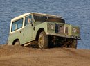 Land Rover odmítá plány na oživení defenderu