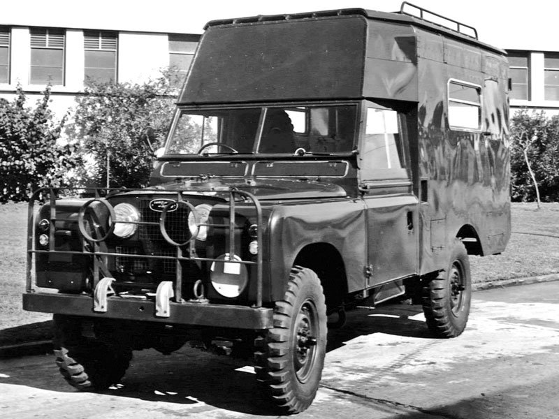 Land Rover Defender