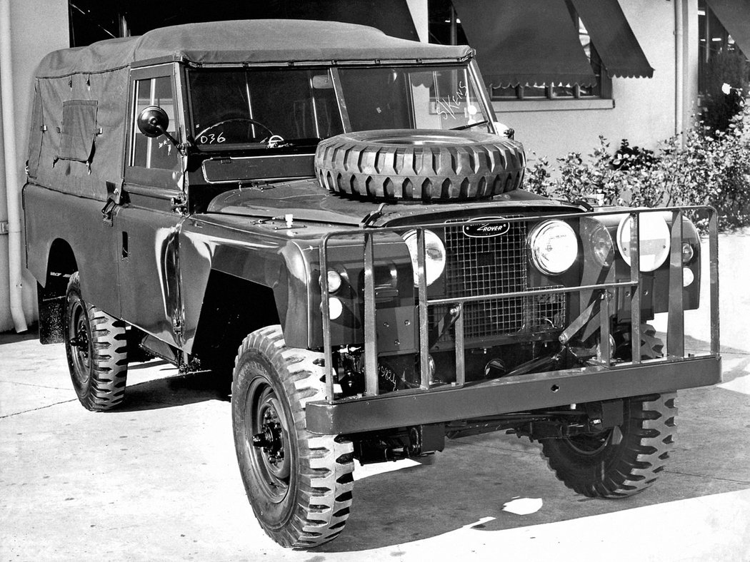 Land Rover Defender