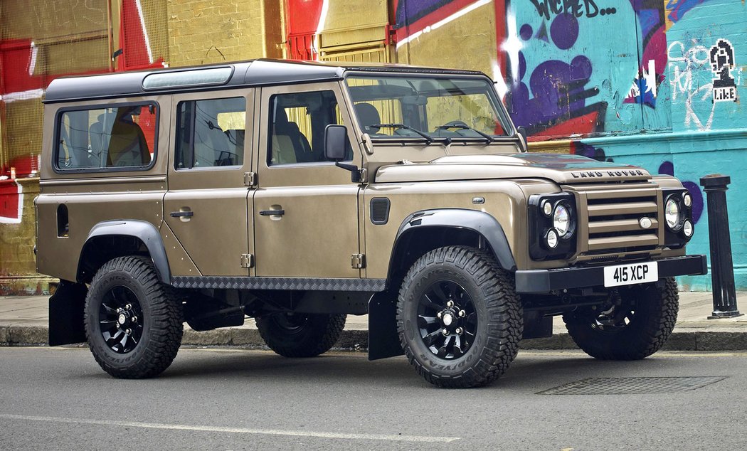 Land Rover Defender