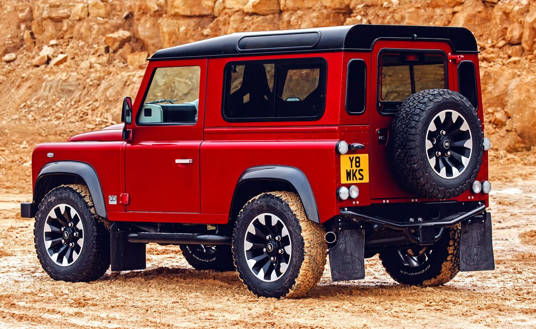 Land Rover Defender Works V8 Edition