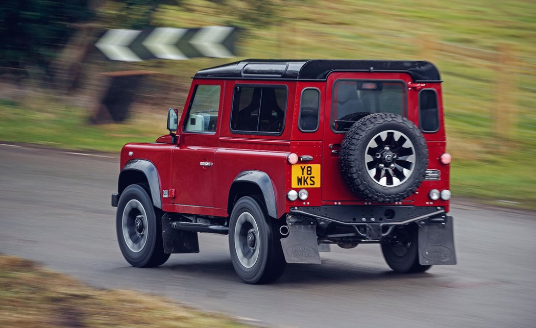 Land Rover Defender Works V8 Edition