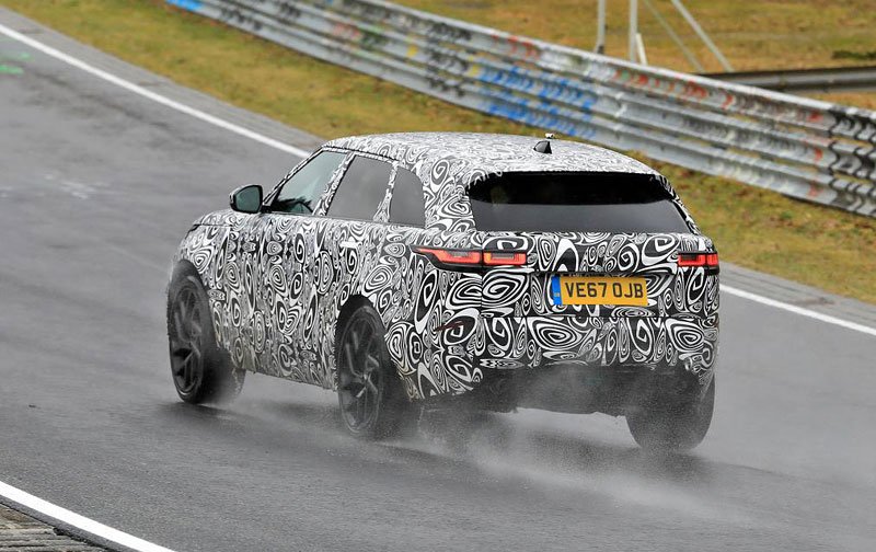 Range Rover Velar SVR