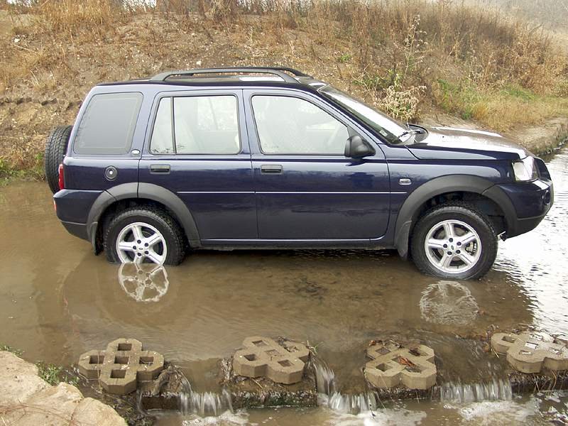 Land Rover Freelander