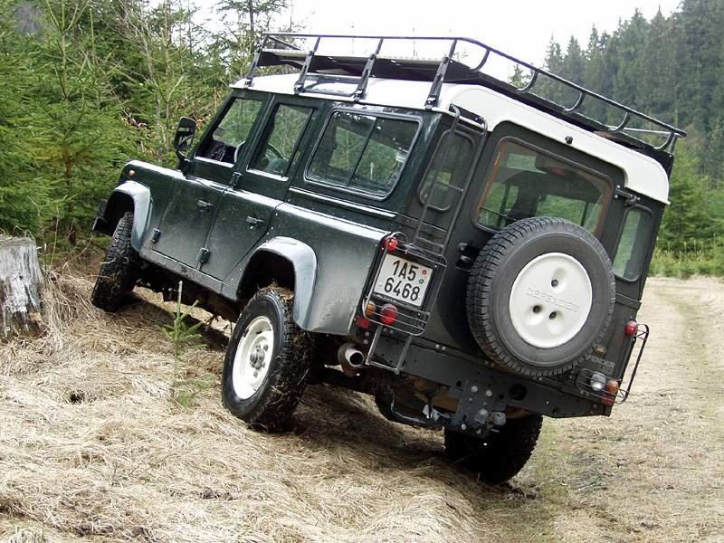 Land Rover Defender