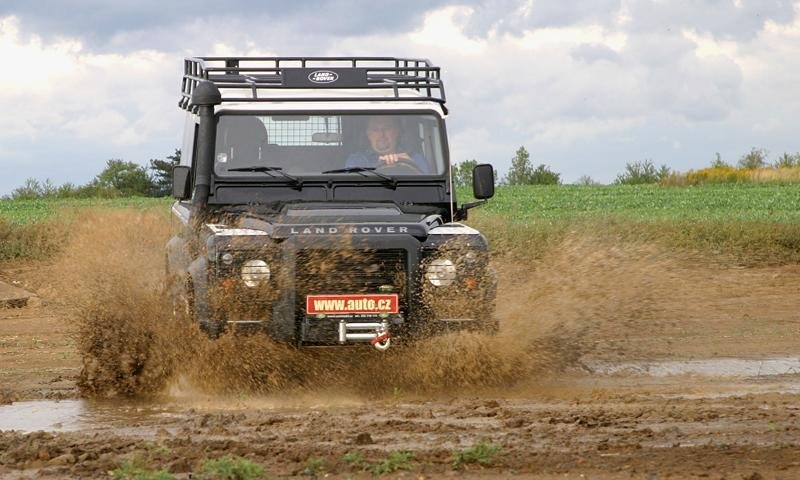 Land Rover Defender