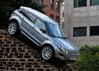 Video: Range Rover Evoque se městské džungle nebojí