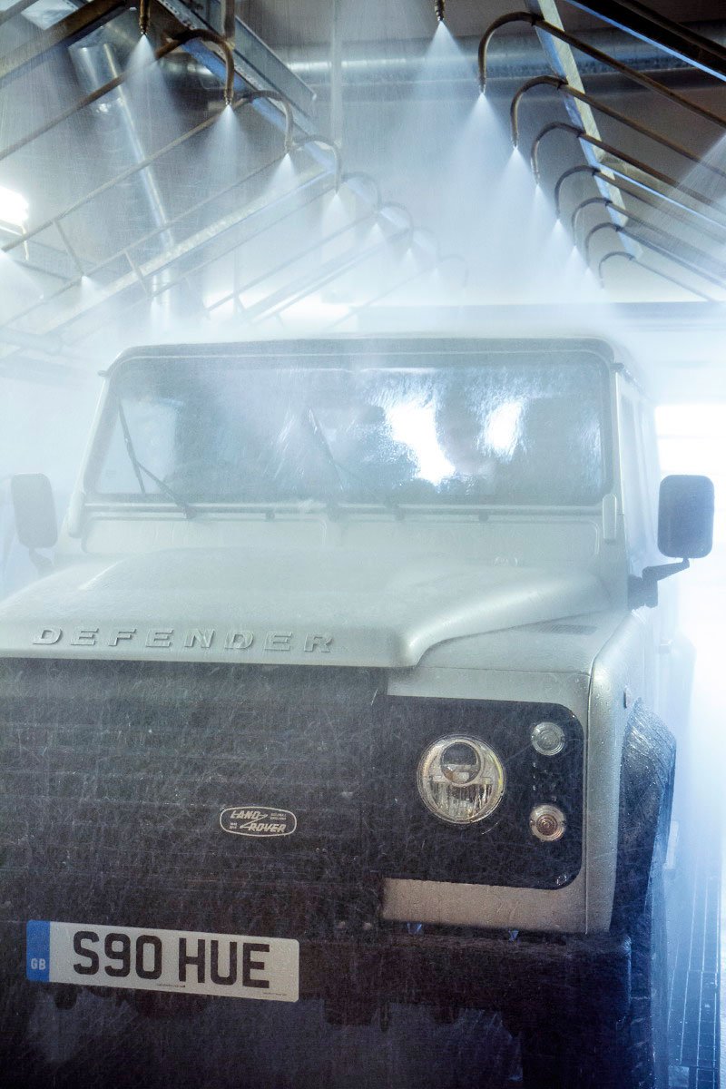 Land Rover Defender