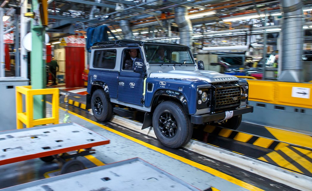 Land Rover Defender