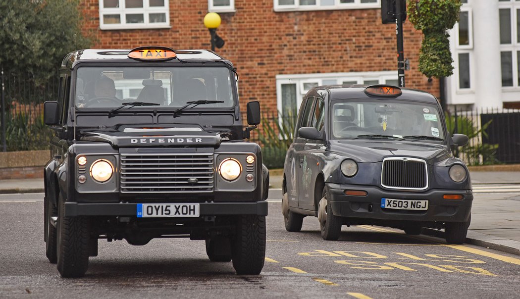 Land Rover Defender