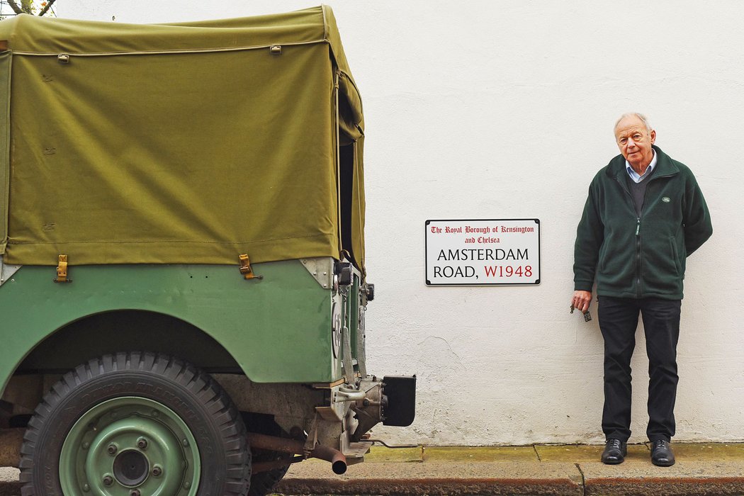 Land Rover Defender