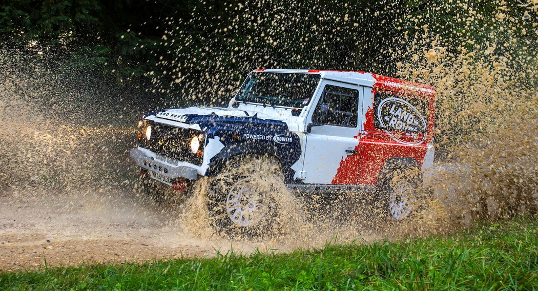 Land Rover Defender