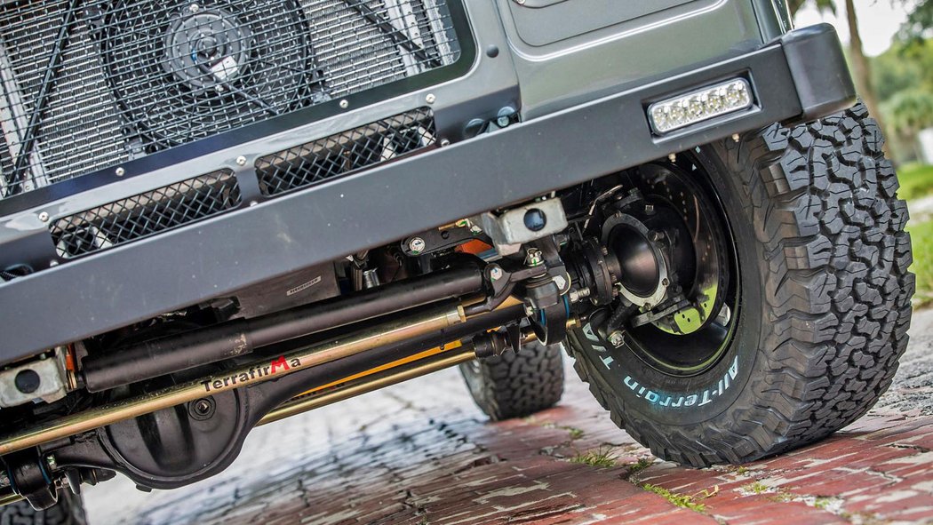 Land Rover Defender Project Kingsman