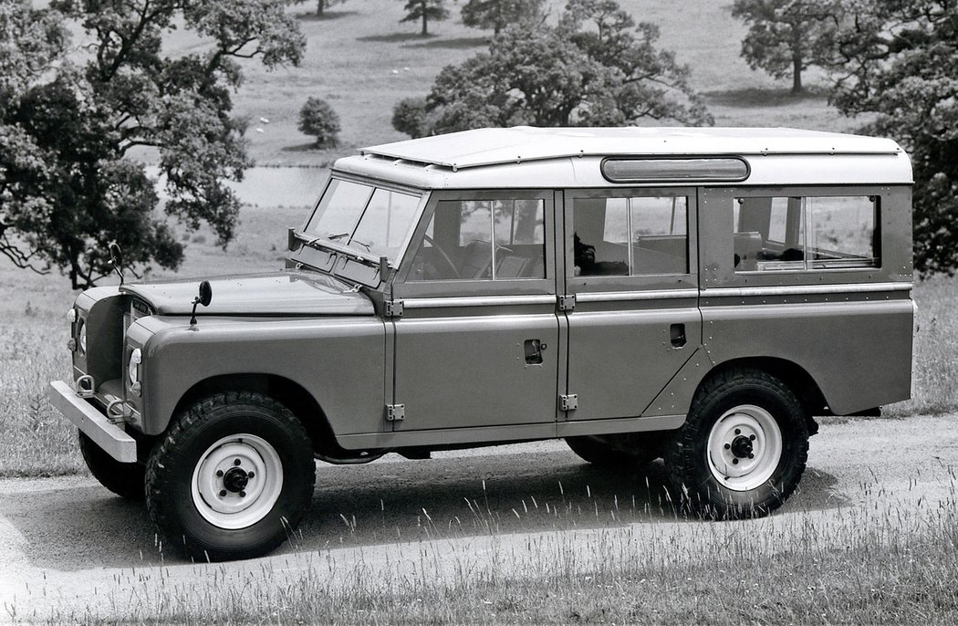 Land Rover Defender