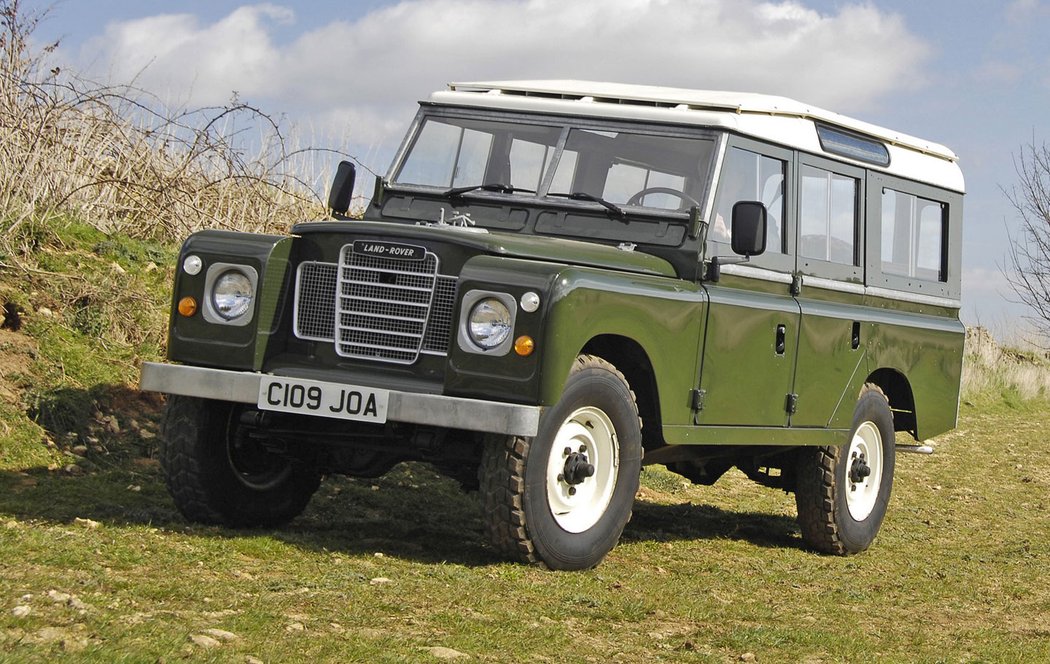 Land Rover Defender