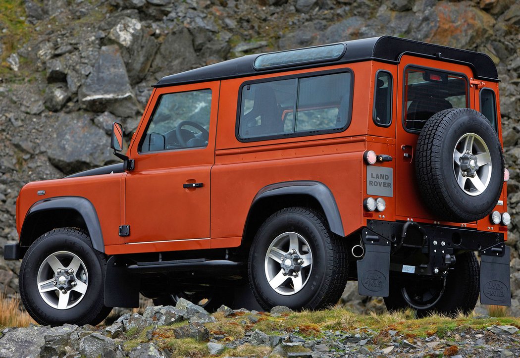 Land Rover Defender