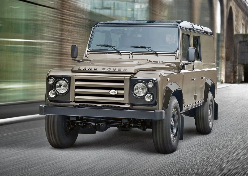 Land Rover Defender