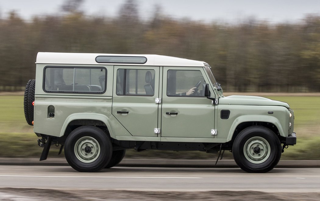 Land Rover Defender