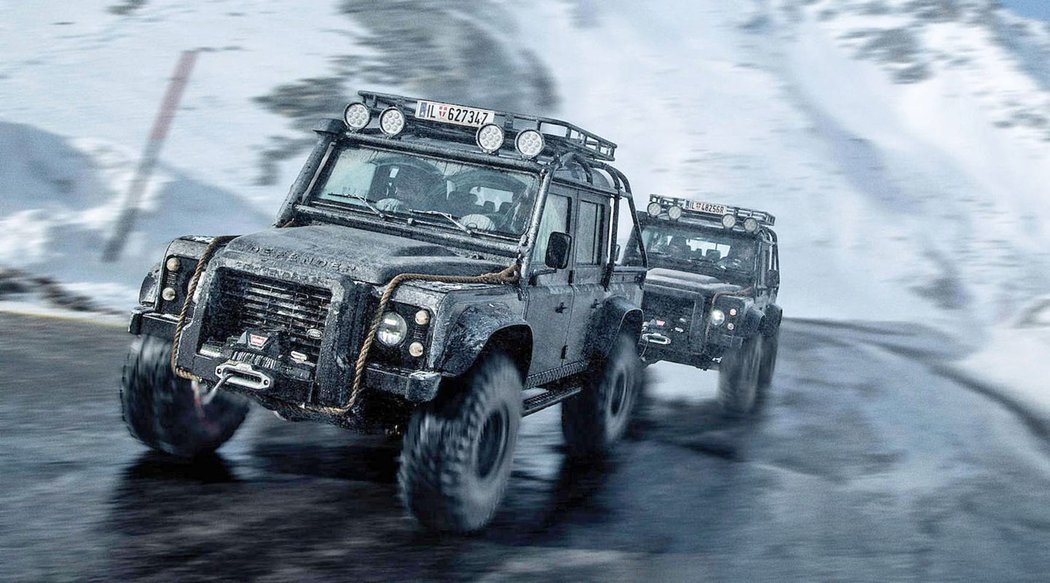 Land Rover Defender SVX