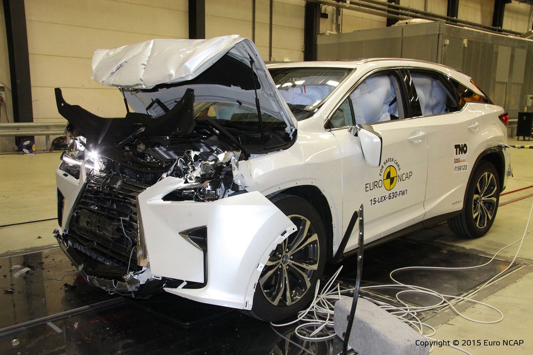 suv lexus euroncap novemodely video