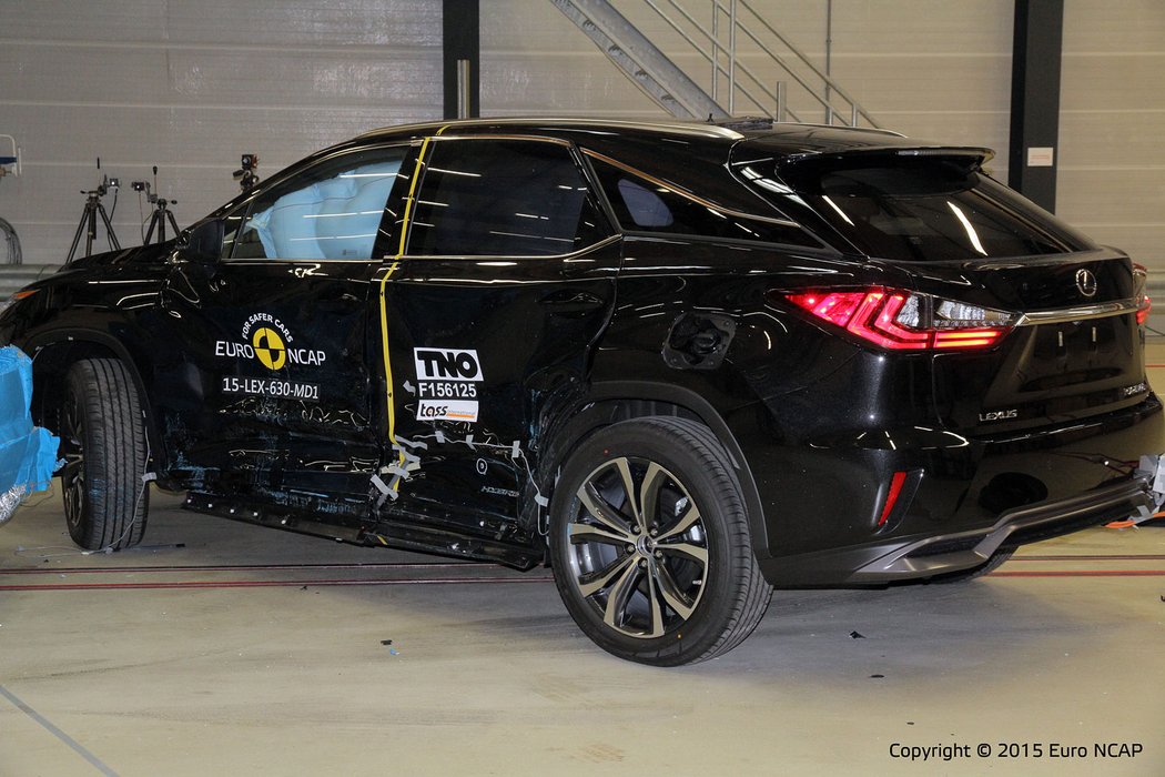 suv lexus euroncap novemodely video