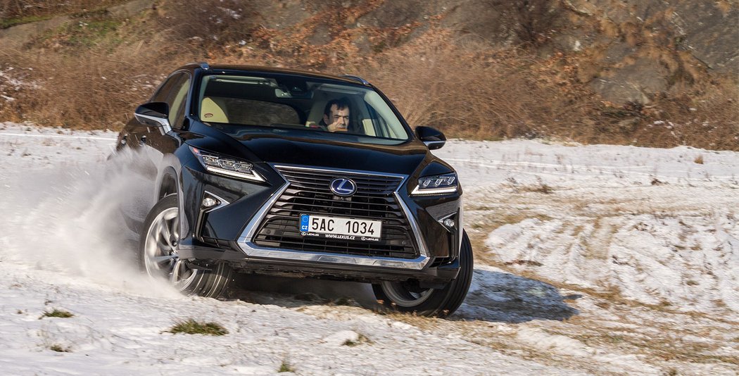 suv lexus hybrid testy