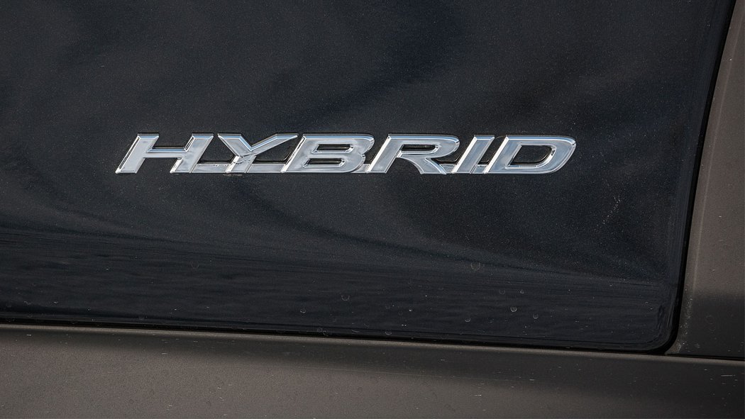 suv lexus hybrid testy