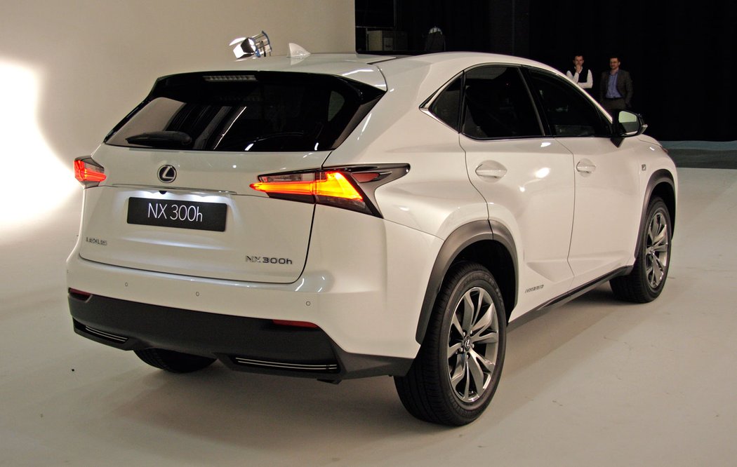 Lexus NX