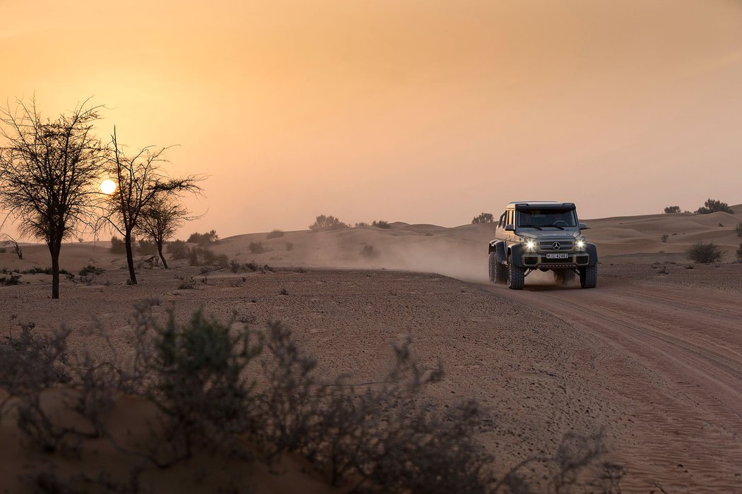 Mercedes-Benz G 63 AMG 6x6