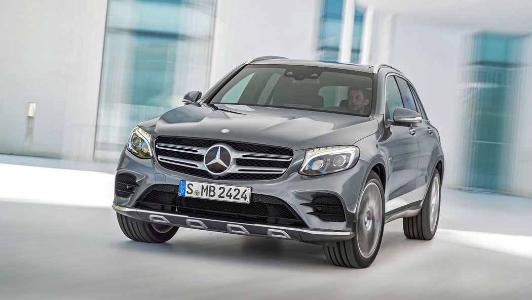 mercedesbenz premioveznacky vodikovaauta crossover