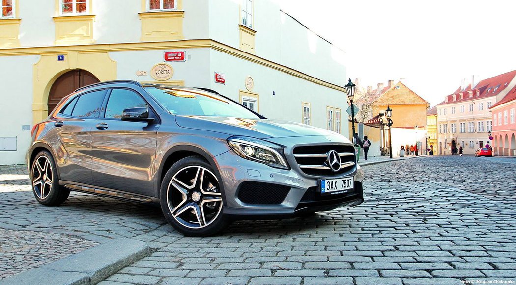 Mercedes-Benz GLA