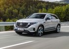 Elektrický Mercedes EQC má jednu vtipnou funkci, která si utahuje z BMW